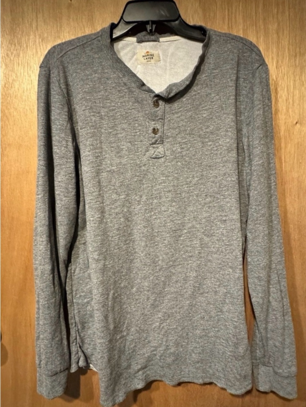 Marine Layer Men's Long Sleeve Gray Henley Shirt Size M/L (Marge)